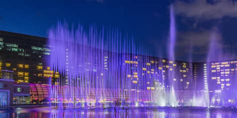 Date Idea: The Fountain at Okada .